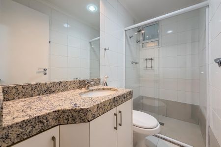 Apartamento para alugar com 110m², 3 quartos e 2 vagas Apartamento para alugar com 110m², 3 quartos e 2 vagasBanheiro Social