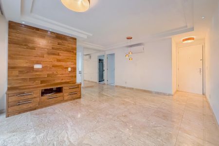 Apartamento para alugar com 110m², 3 quartos e 2 vagas Apartamento para alugar com 110m², 3 quartos e 2 vagasSala