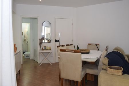 Sala de apartamento para alugar com 3 quartos, 90m² em Parque Esplanada, Embu das Artes