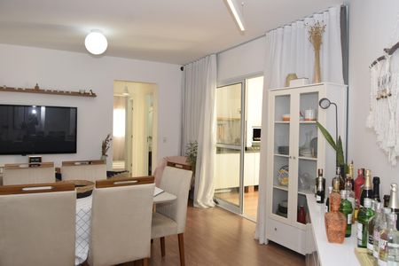 Apartamento para alugar com 90m², 3 quartos e 1 vagaSala
