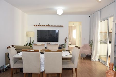 Sala de apartamento para alugar com 3 quartos, 90m² em Parque Esplanada, Embu das Artes