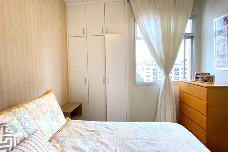 Apartamento à venda com 100m², 3 quartos e 2 vagas Apartamento à venda com 100m², 3 quartos e 2 vagasSuite