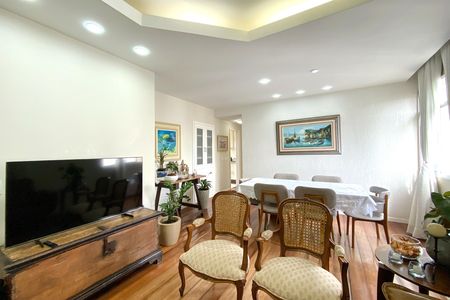 Apartamento à venda com 100m², 3 quartos e 2 vagas Apartamento à venda com 100m², 3 quartos e 2 vagasSala