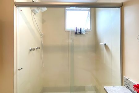Apartamento à venda com 100m², 3 quartos e 2 vagas Apartamento à venda com 100m², 3 quartos e 2 vagasBanheiro