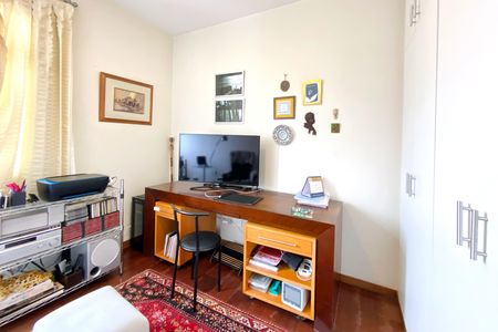 Apartamento à venda com 100m², 3 quartos e 2 vagas Apartamento à venda com 100m², 3 quartos e 2 vagasQuarto 2