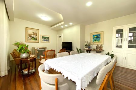 Apartamento à venda com 100m², 3 quartos e 2 vagas Apartamento à venda com 100m², 3 quartos e 2 vagasSala