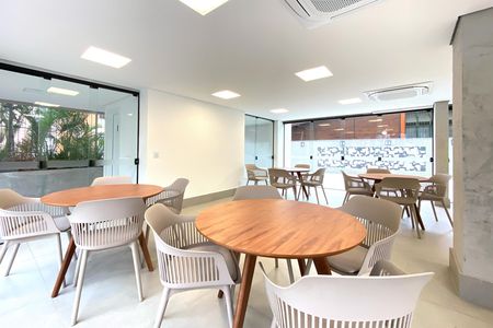 Apartamento à venda com 100m², 3 quartos e 2 vagas Apartamento à venda com 100m², 3 quartos e 2 vagasÁrea comum