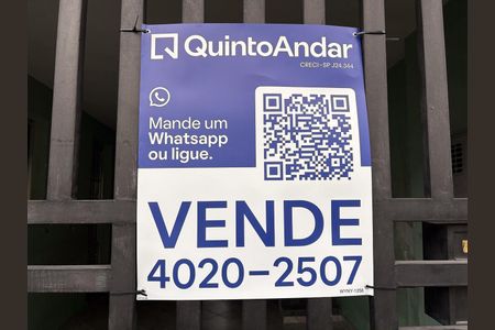 Casa à venda com 210m², 6 quartos e 1 vaga Casa à venda com 210m², 6 quartos e 1 vagaPlaca