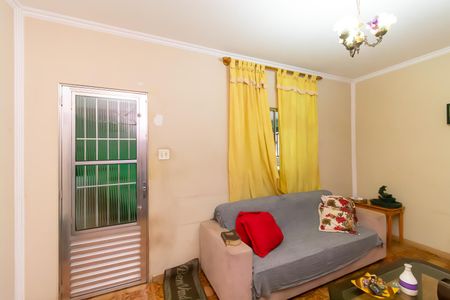 Casa à venda com 210m², 6 quartos e 1 vaga Casa à venda com 210m², 6 quartos e 1 vagaCasa 2 - Sala