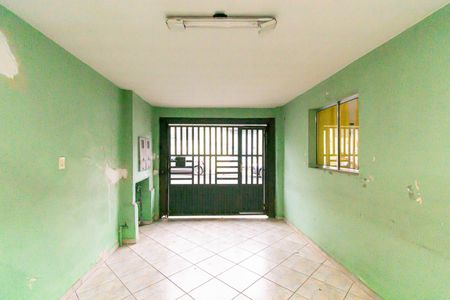 Casa à venda com 210m², 6 quartos e 1 vaga Casa à venda com 210m², 6 quartos e 1 vagaGaragem