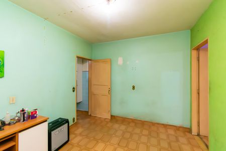 Casa à venda com 210m², 6 quartos e 1 vaga Casa à venda com 210m², 6 quartos e 1 vagaCasa 2 - Quarto 1