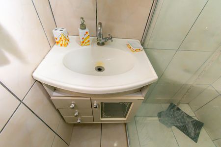 Casa à venda com 210m², 6 quartos e 1 vaga Casa à venda com 210m², 6 quartos e 1 vagaCasa 2 - Banheiro 2