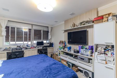 Apartamento à venda com 284m², 3 quartos e 2 vagas Apartamento à venda com 284m², 3 quartos e 2 vagasSuíte 1