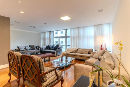 Apartamento à venda com 284m², 3 quartos e 2 vagas