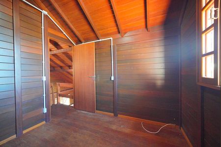 Casa para alugar com 100m², 2 quartos e 2 vagasQuarto 2