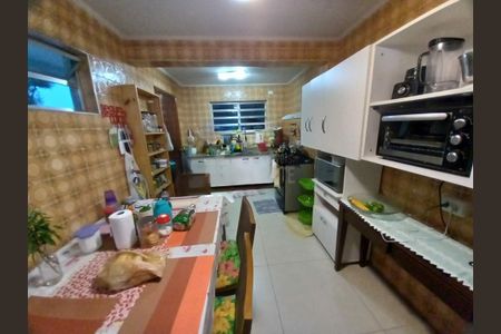 Casa à venda com 150m², 4 quartos e 3 vagas