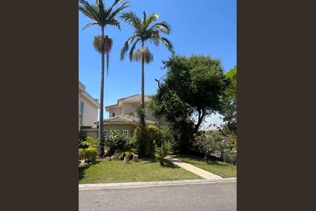 Casa à venda com 572m², 4 quartos e 4 vagas