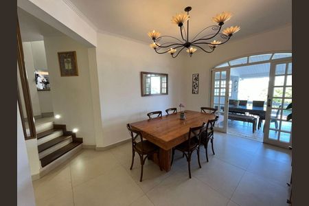 Casa à venda com 4 quartos, 572m² em Alphaville, Santana de Parnaíba