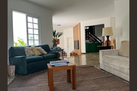 Casa à venda com 4 quartos, 572m² em Alphaville, Santana de Parnaíba