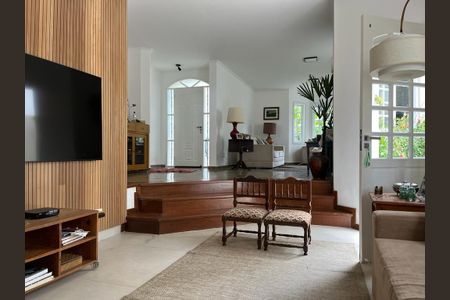 Casa à venda com 4 quartos, 572m² em Alphaville, Santana de Parnaíba