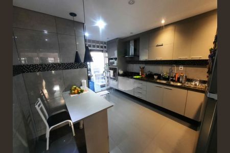Casa à venda com 88m², 2 quartos e 1 vaga