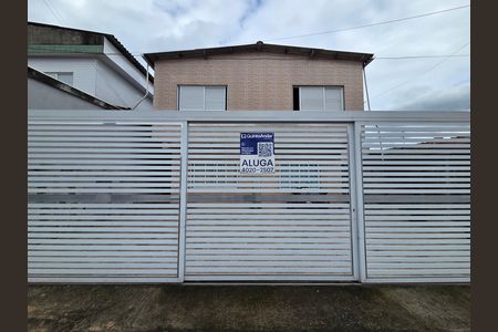 Fachada de casa de condomínio para alugar com 2 quartos, 70m² em Anhanguera, Praia Grande