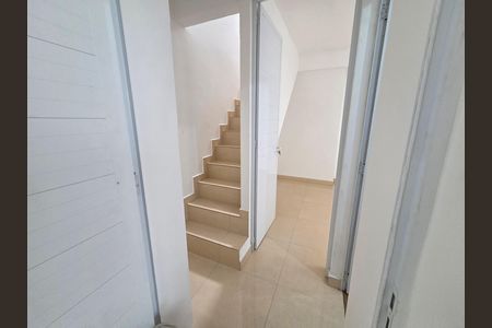 Casa de condomínio para alugar com 70m², 2 quartos e 1 vaga Casa de condomínio para alugar com 70m², 2 quartos e 1 vagaQuarto 1