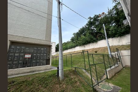 Vista do Quarto 1 de apartamento para alugar com 2 quartos, 40m² em Madureira, Rio de Janeiro