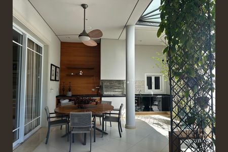 Casa à venda com 5 quartos, 907m² em Alphaville Residencial Um, Barueri
