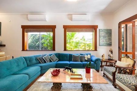 Casa à venda com 3 quartos, 900m² em Jardim Paulista, Barueri
