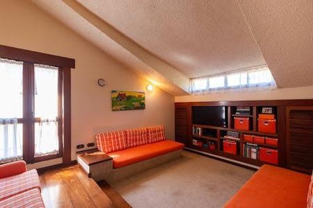 Casa à venda com 3 quartos, 900m² em Jardim Paulista, Barueri