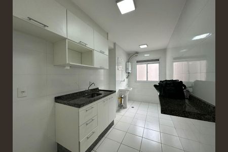 Apartamento à venda com 2 quartos, 58m² em Jardim Flor da Montanha, Guarulhos