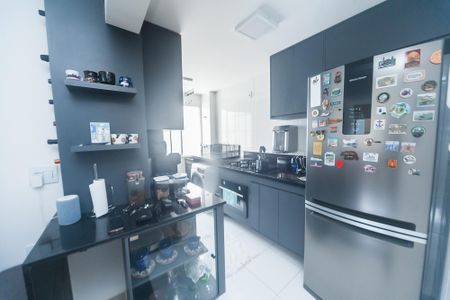Apartamento à venda com 55m², 2 quartos e 2 vagas Apartamento à venda com 55m², 2 quartos e 2 vagasCozinha