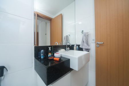 Apartamento à venda com 55m², 2 quartos e 2 vagas Apartamento à venda com 55m², 2 quartos e 2 vagasBanheiro suite