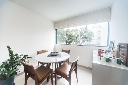 Apartamento à venda com 55m², 2 quartos e 2 vagas Apartamento à venda com 55m², 2 quartos e 2 vagasSala de Jantar