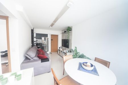 sala de apartamento à venda com 2 quartos, 55m² em Serra, Belo Horizonte
