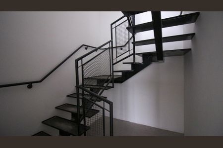 Apartamento à venda com 256m², 3 quartos e 2 vagasEscada