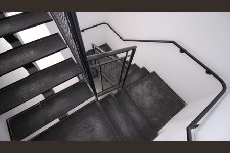 Apartamento à venda com 256m², 3 quartos e 2 vagasEscada