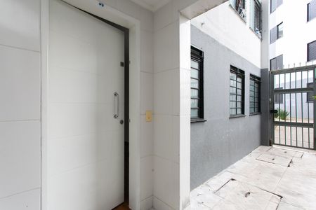 Apartamento à venda com 50m², 2 quartos e 1 vaga Apartamento à venda com 50m², 2 quartos e 1 vagaEntrada