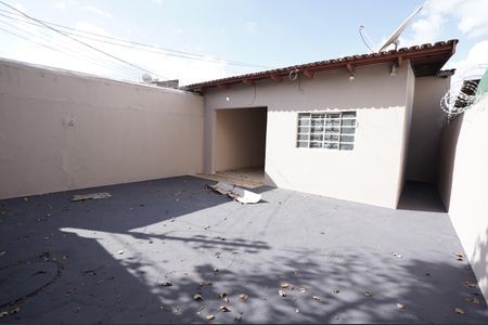 Casa à venda com 3 quartos, 100m² em Jardim Atlantico, Goiânia