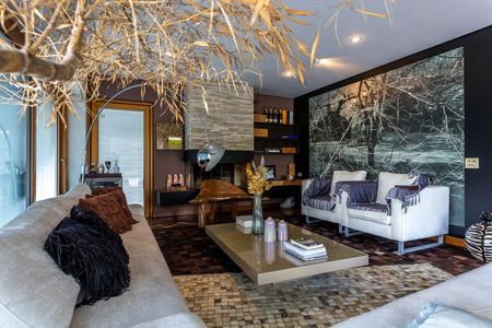 Casa à venda com 796m², 5 quartos e 6 vagas