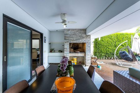 Casa à venda com 796m², 5 quartos e 6 vagas