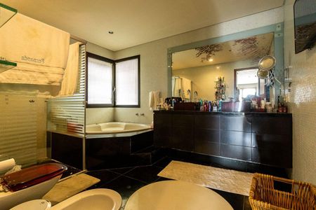 Casa à venda com 796m², 5 quartos e 6 vagas