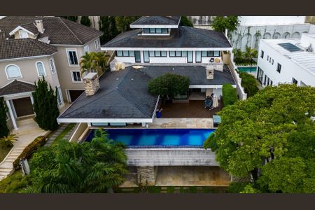 Casa à venda com 796m², 5 quartos e 6 vagas