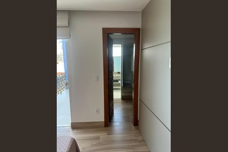 Casa para alugar com 525m², 3 quartos e 8 vagas