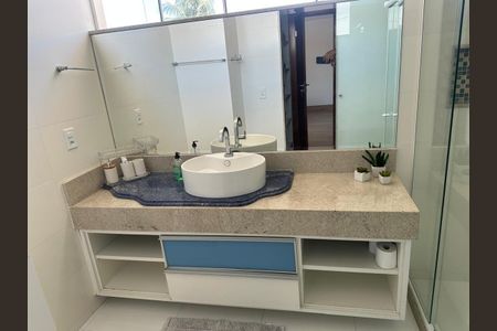 Casa para alugar com 525m², 3 quartos e 8 vagas
