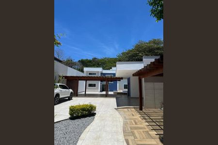 Casa para alugar com 525m², 3 quartos e 8 vagas