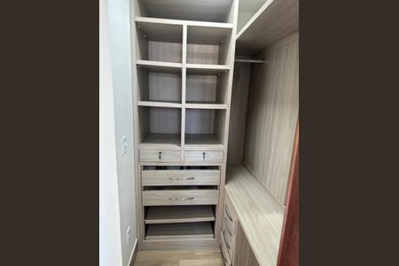 Casa para alugar com 525m², 3 quartos e 8 vagas