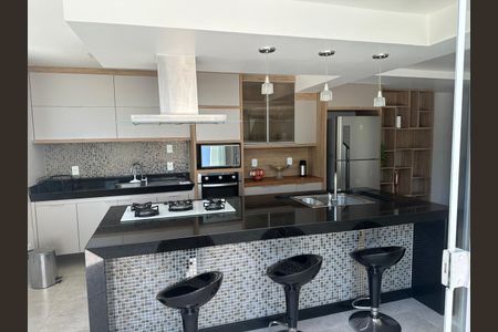 Casa para alugar com 525m², 3 quartos e 8 vagas