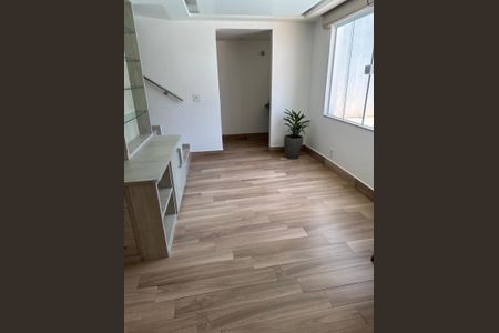 Casa para alugar com 525m², 3 quartos e 8 vagas